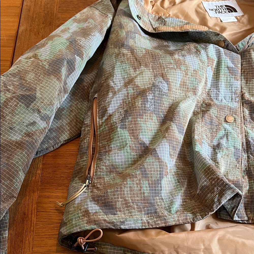 The North Face Multicolor Camouflage Jacket - Picture 3 of 4